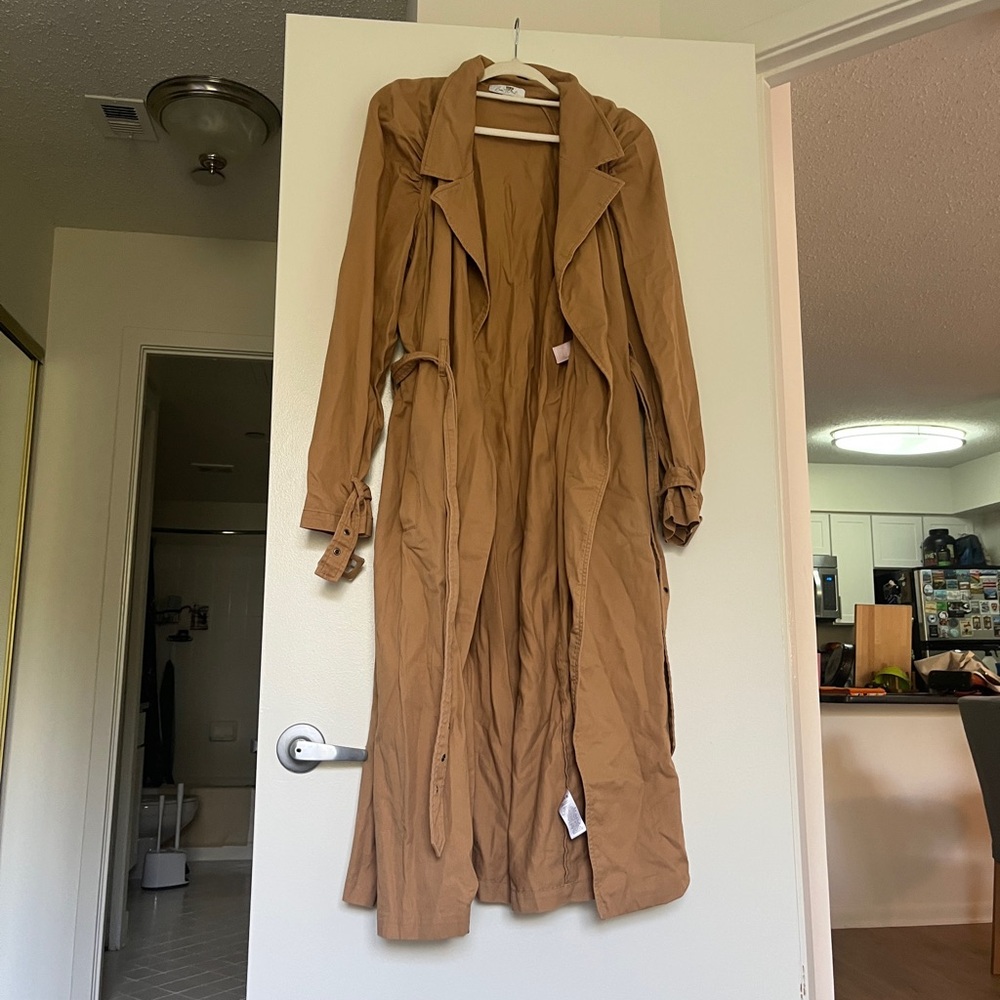 Chic Tan Trench Coat for Women